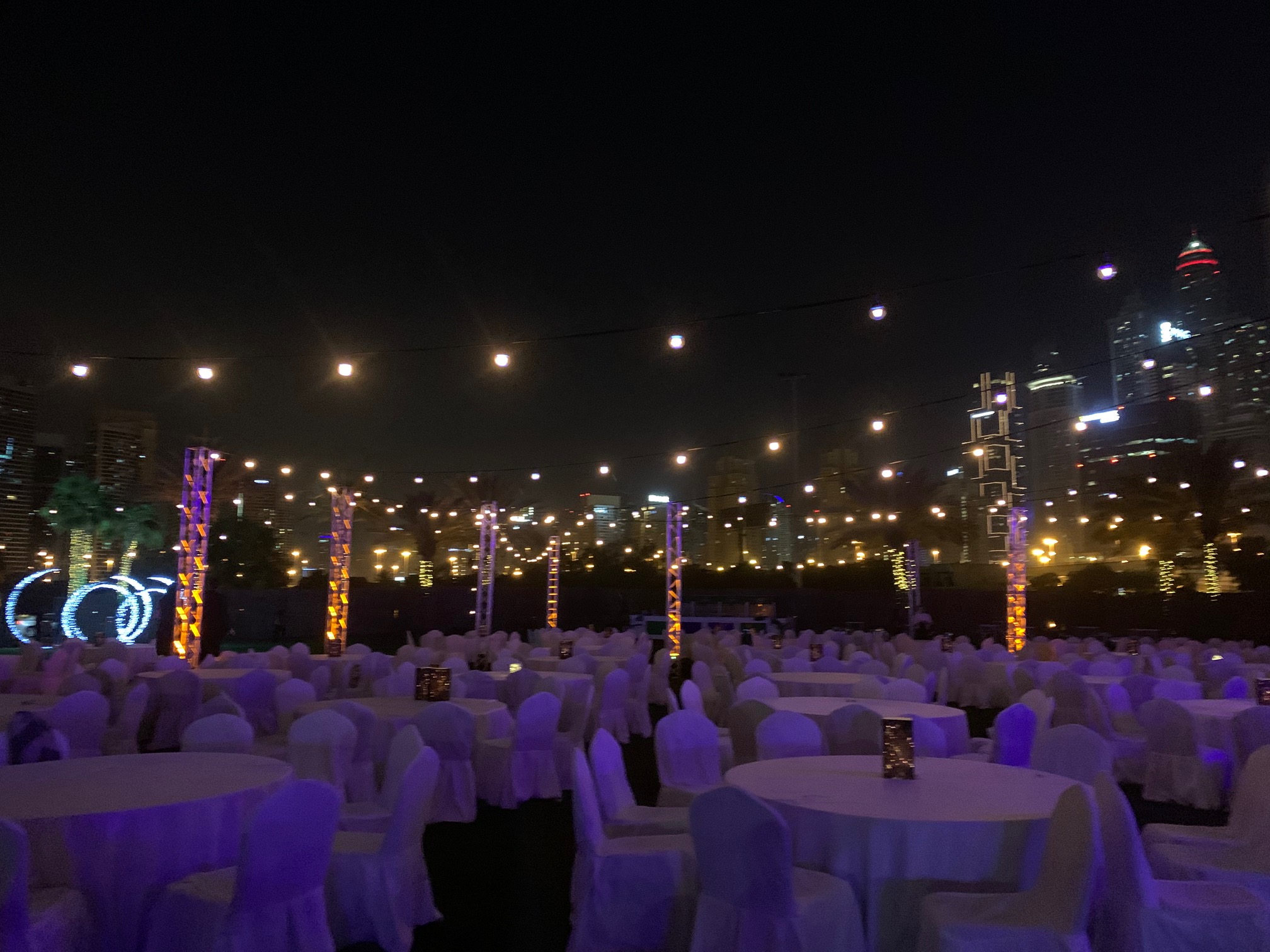 Calesco lighting system for the perfect wedding